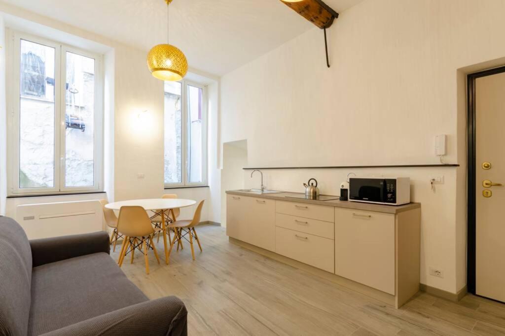 Castelli'S Apartments Campo 12 Genoa Exterior photo